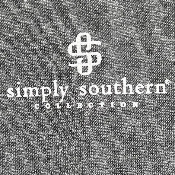 NWT Simply Southern “Never Let Anyone Dull Your Sparkle” Disco Ball Tshirt‎ XXL - Picture 4 of 5